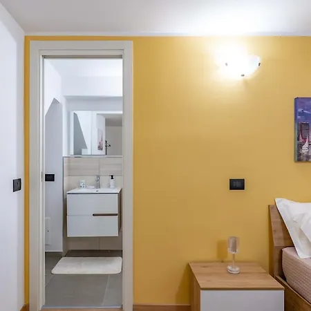 Solaria Apartman *